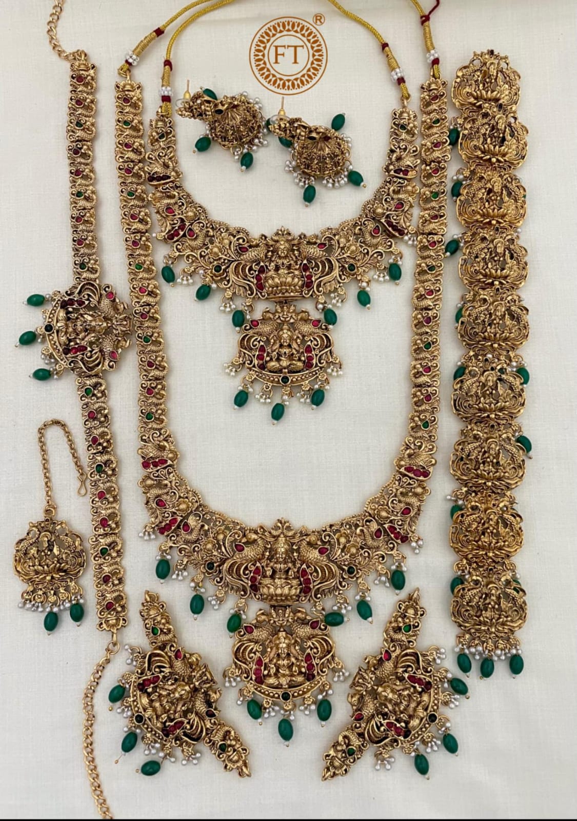 7 IN 1 BRIDAL SET