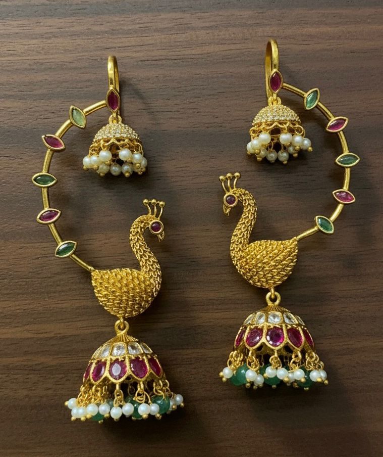 PEACOCK EARCUFF