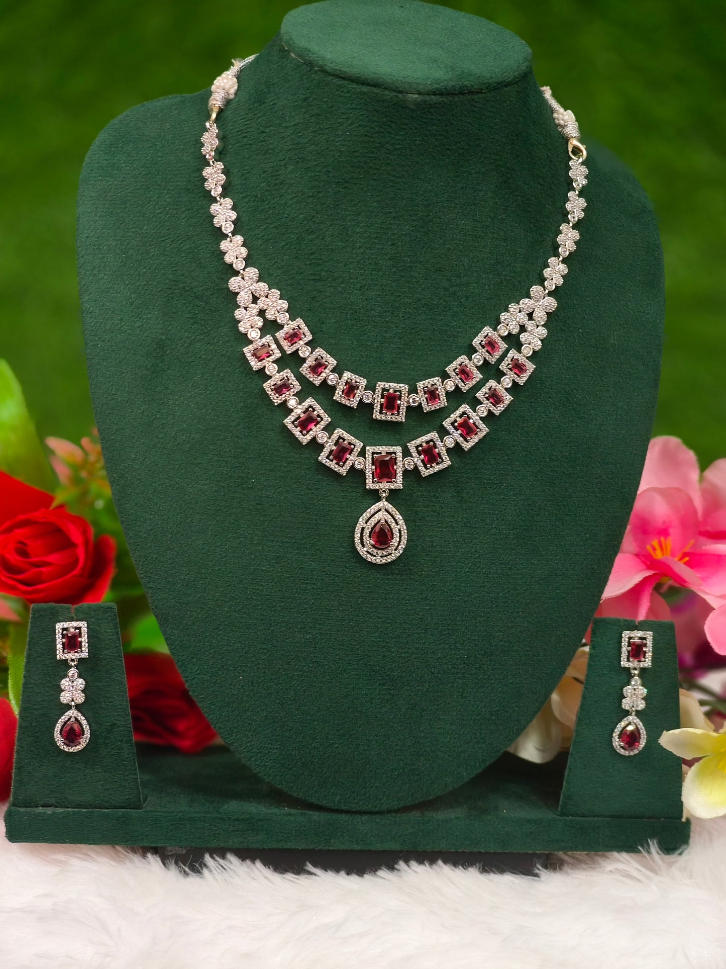TWO LAYER NECKLACE