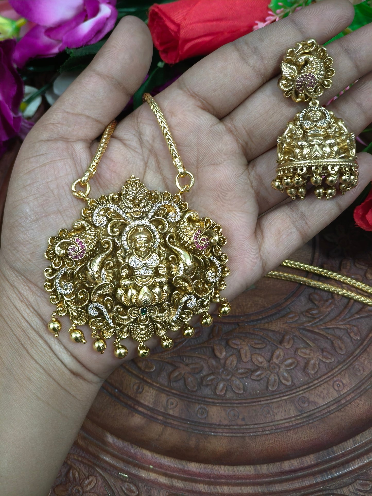 3டி லக்ஷ்மி டாலர் செயின்