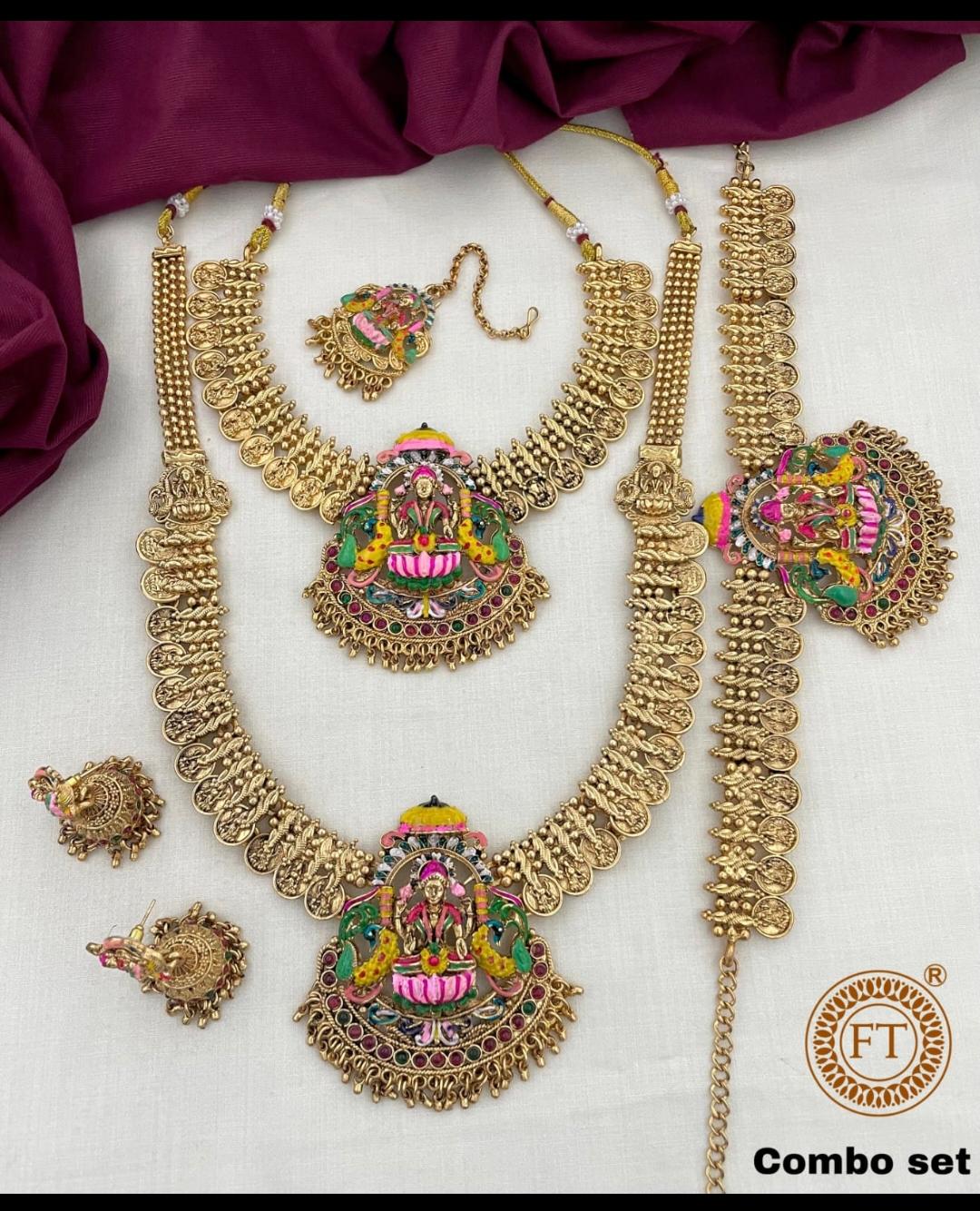 COLOURFUL SEMI BRIDAL SET