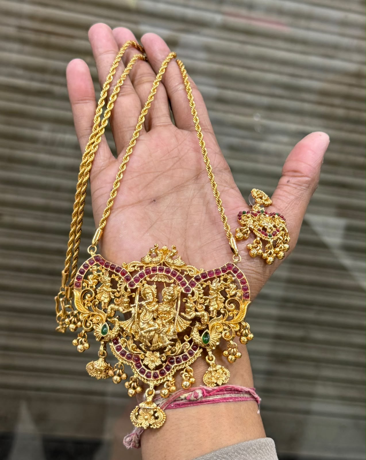 krishna radhai dollar chain dg1