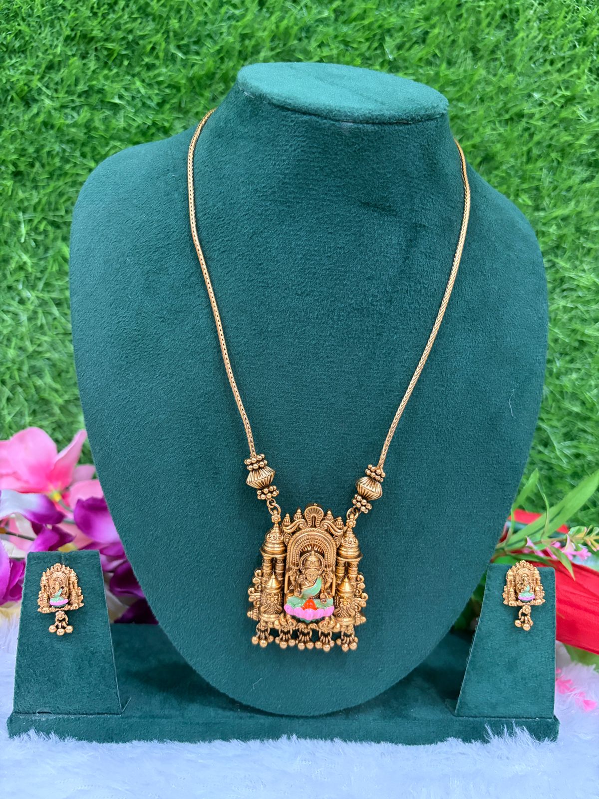Lakshmi midharam
