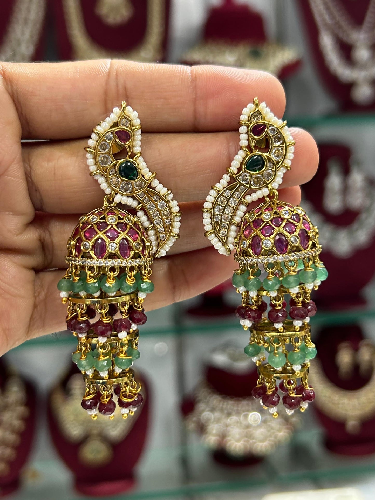 Beautiful Peacock kemp earrings