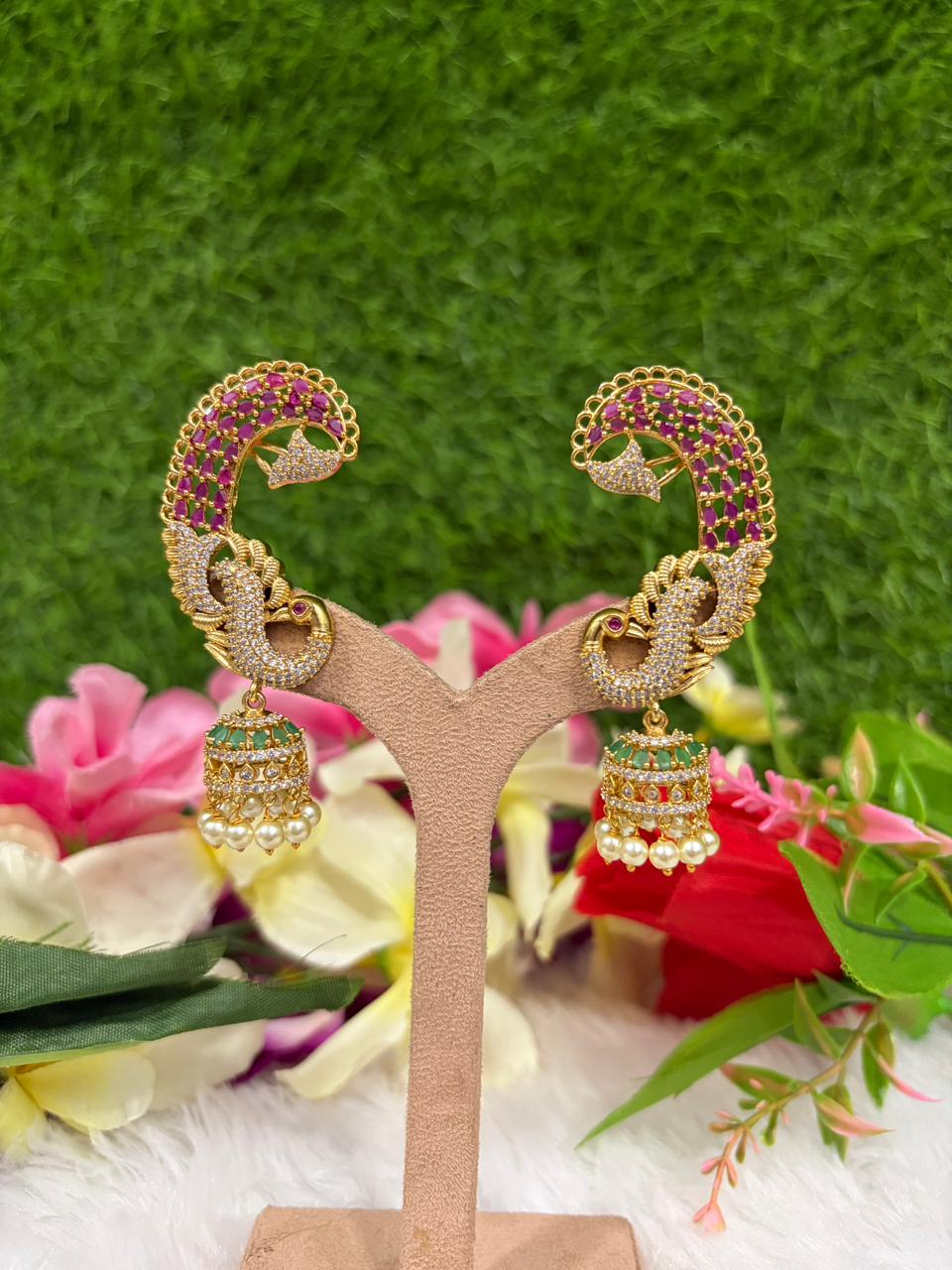 Peacock earcuff with jumka