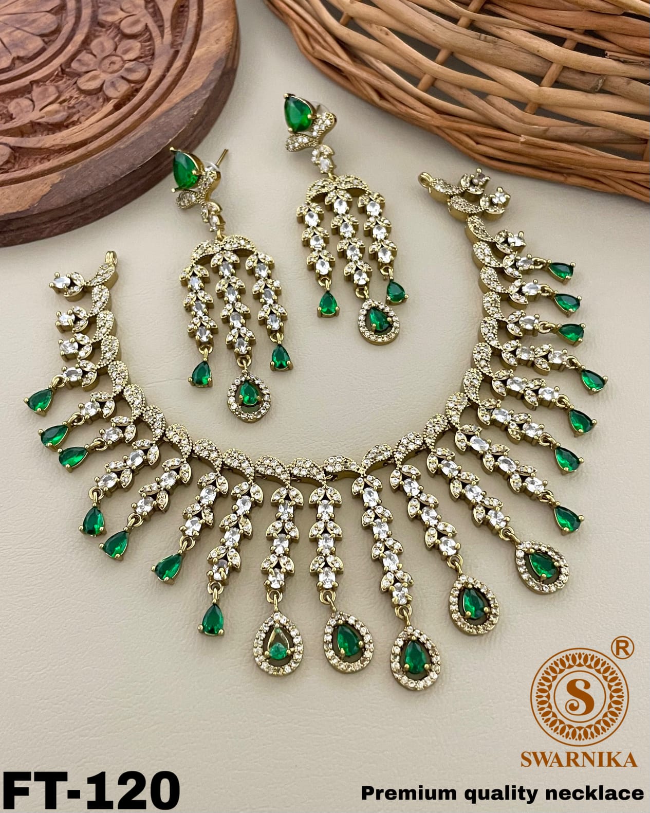 Diamong replica stone set