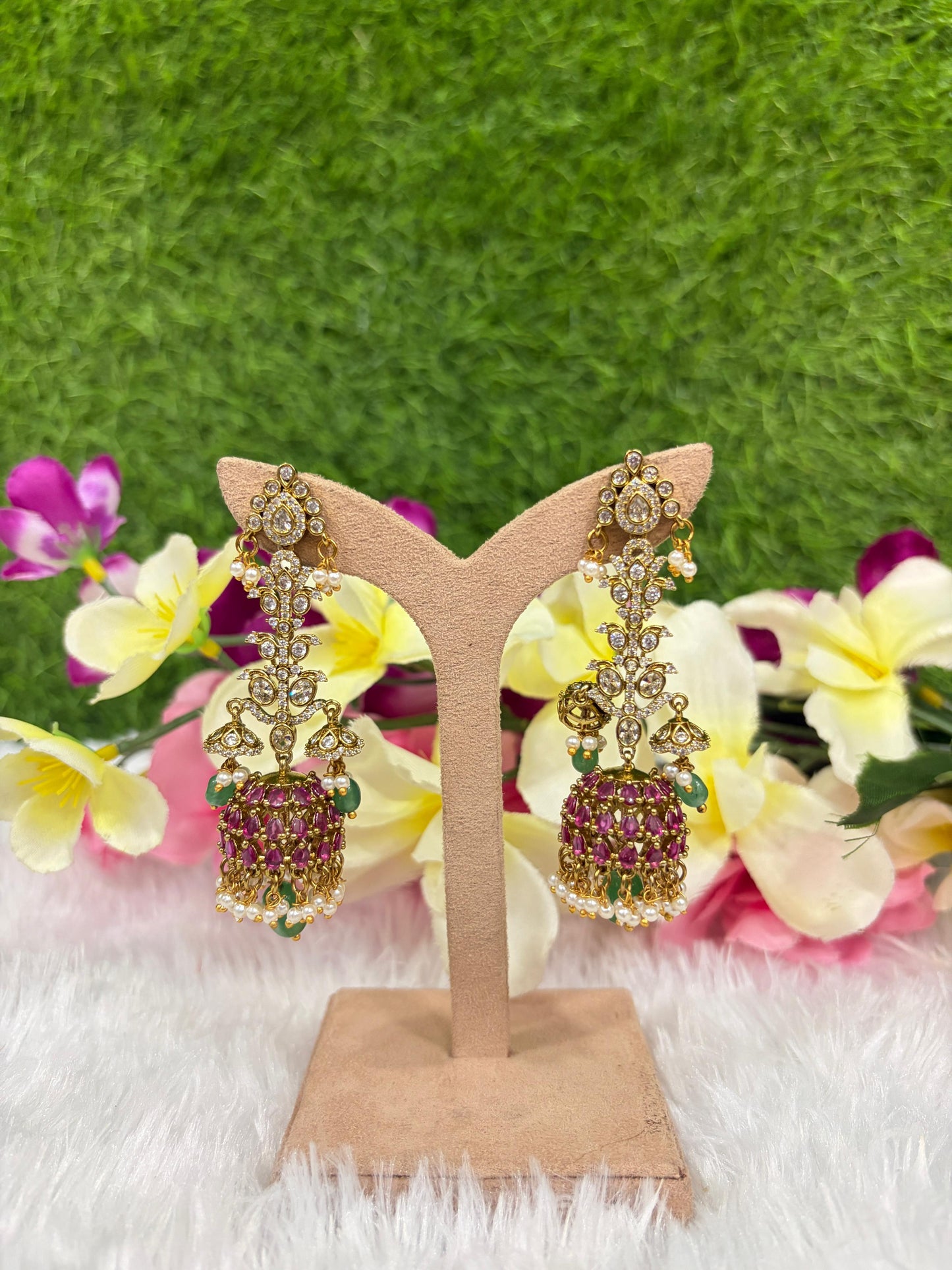 Unique trendy jumka