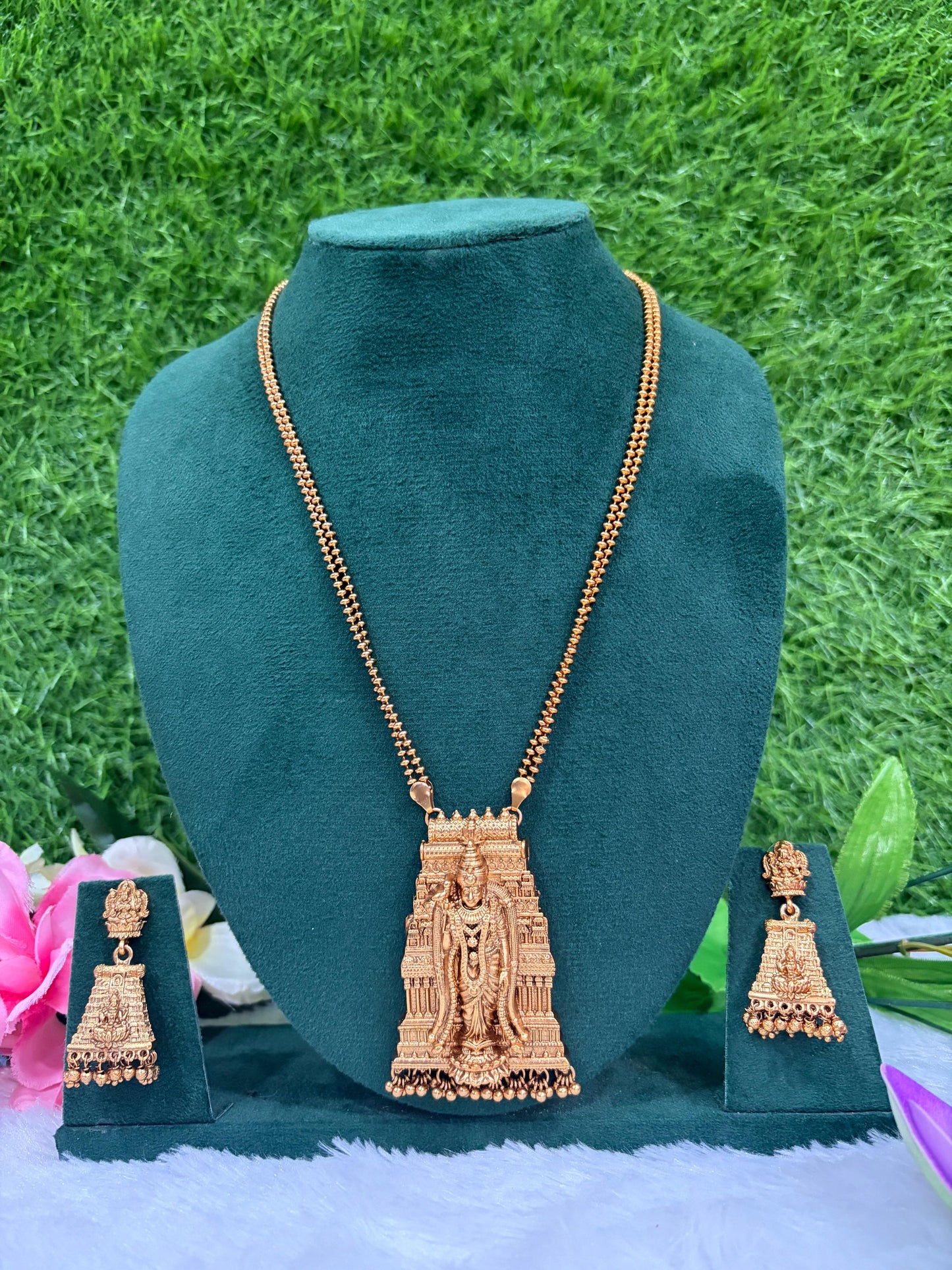 Meenakshi pendant midharam