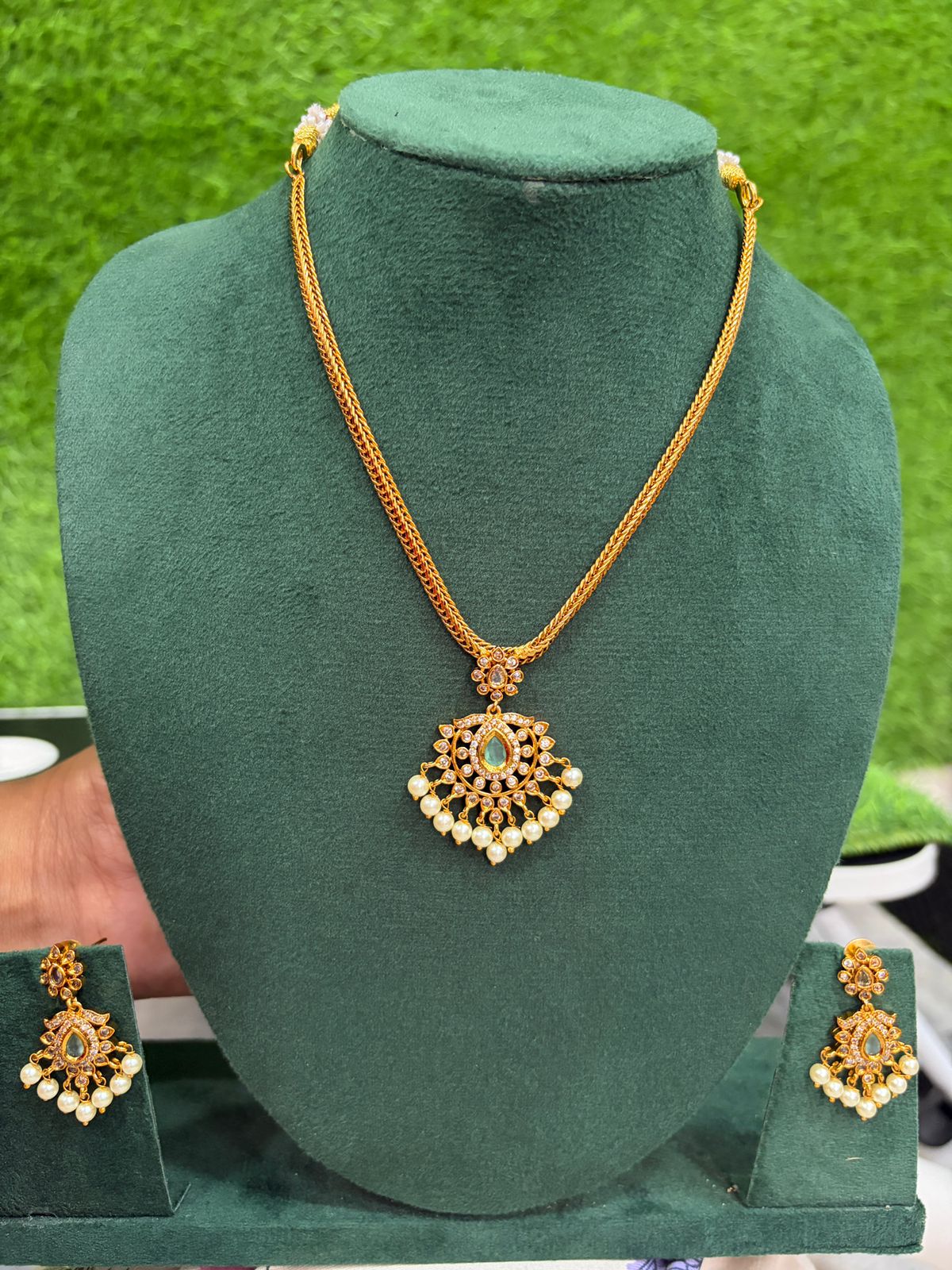 Beautiful trendy necklace
