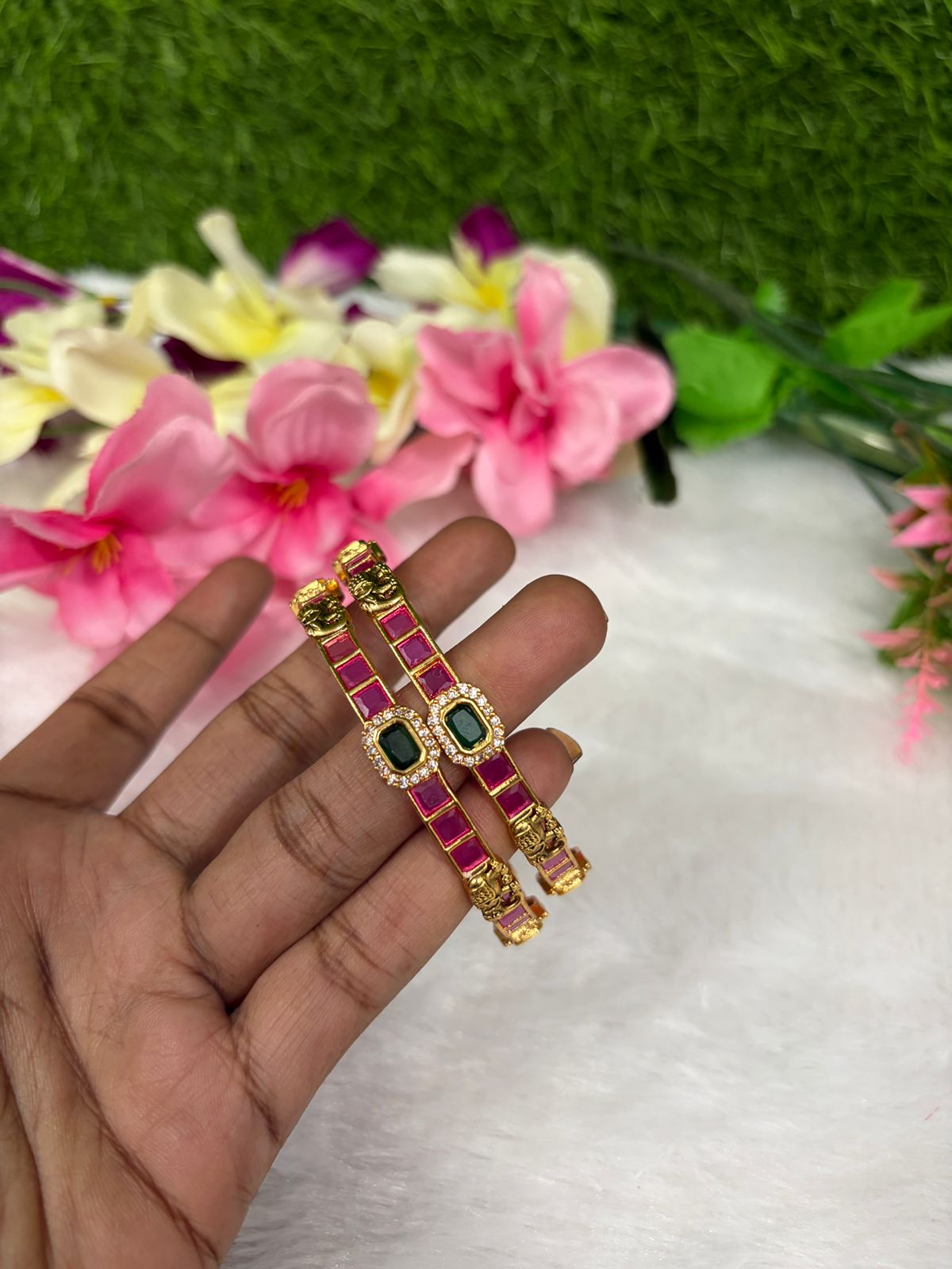 RUBY WITH GREEN STONE BANGLE