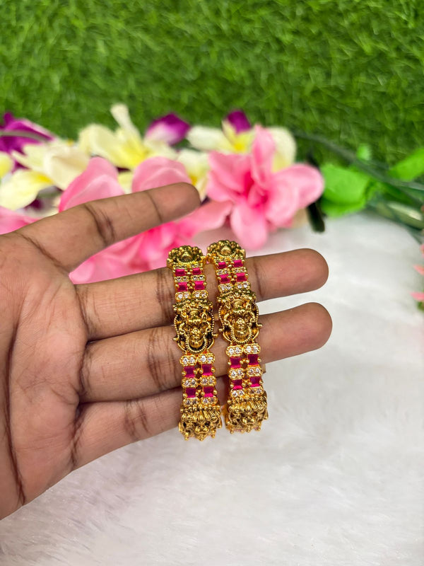 RUBY STONE BANGLE SET