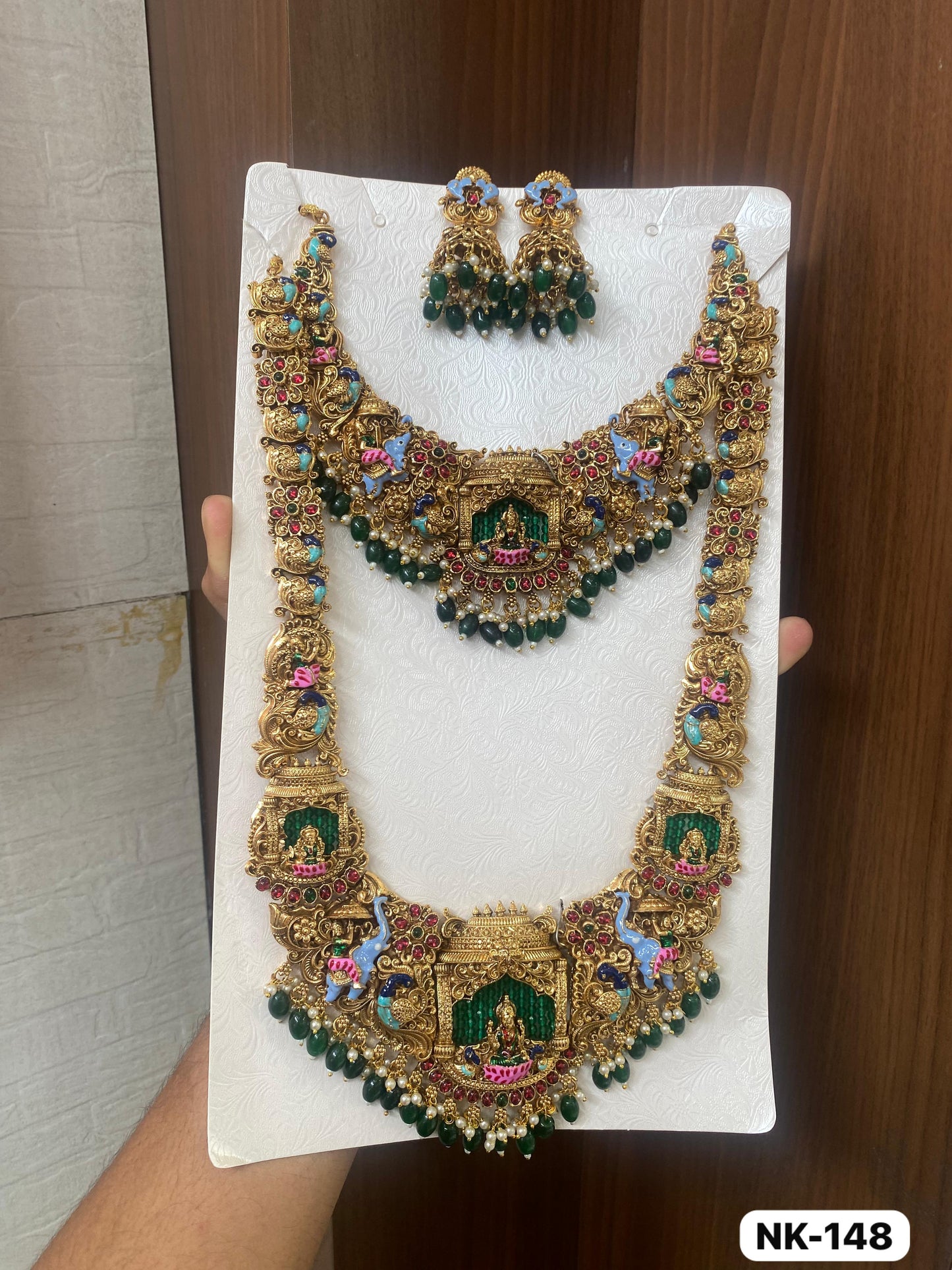 ENAMELED UNIQUE LAKSHMI SEMI BRIDAL SET