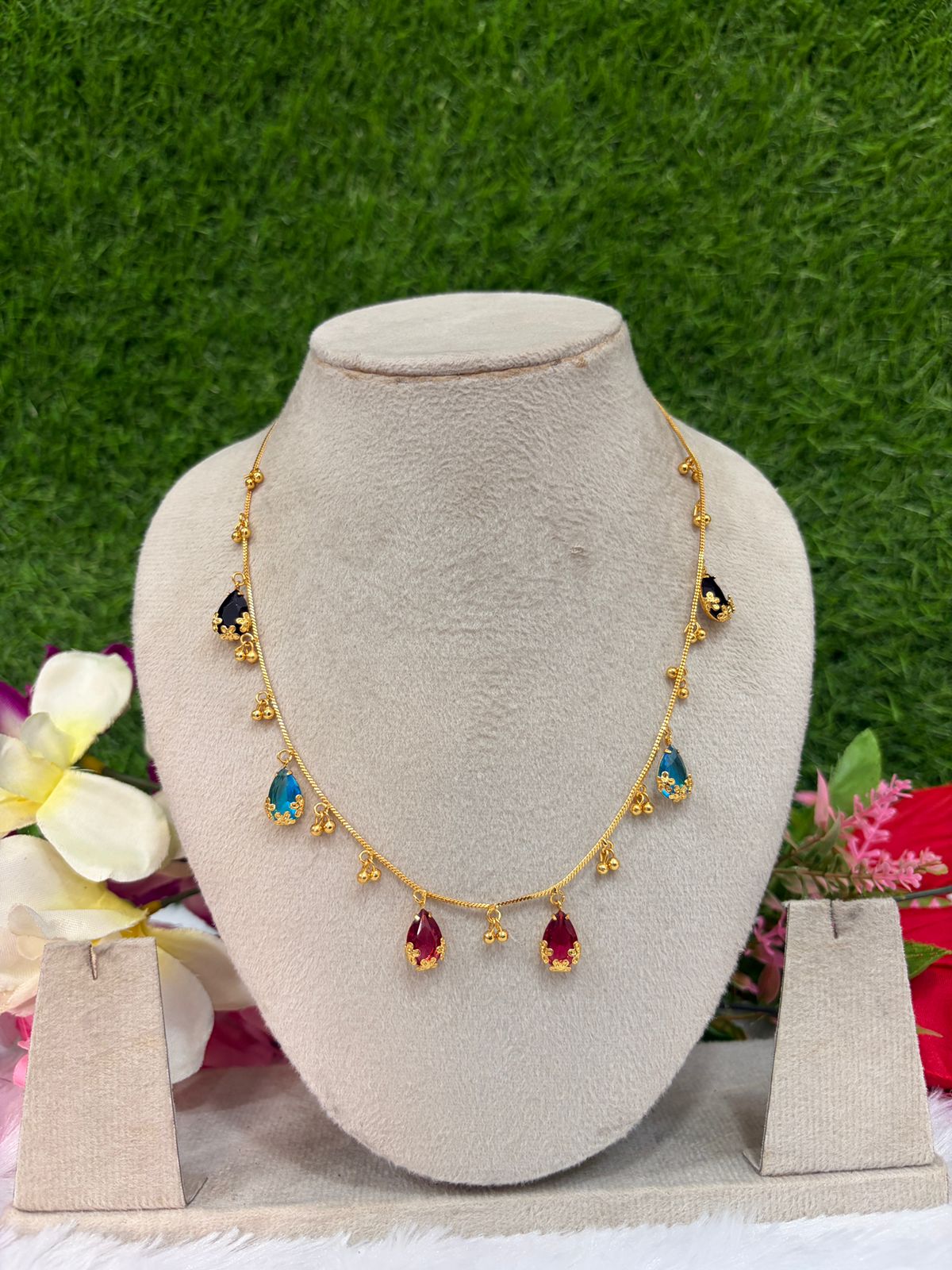 MULTI DROP HANGING NECKLACE