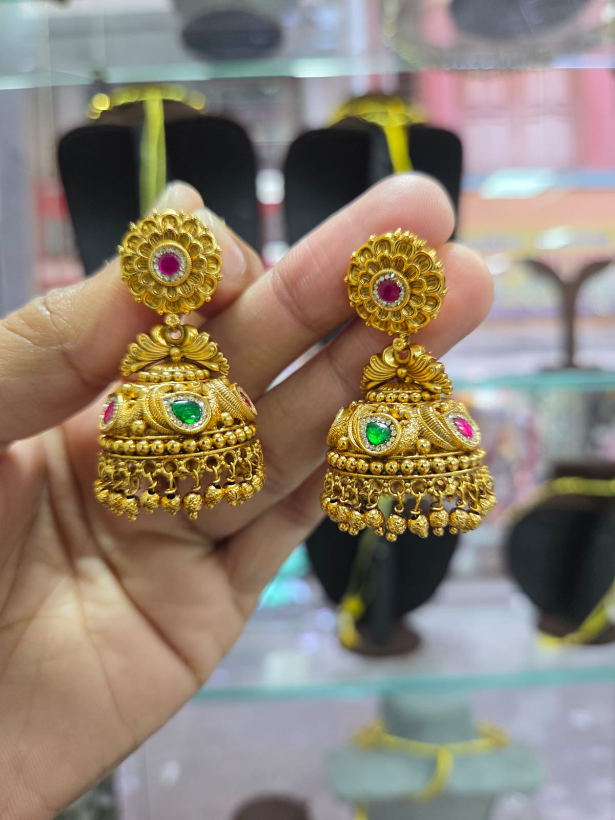 GOLD REPLICA EARRINGS