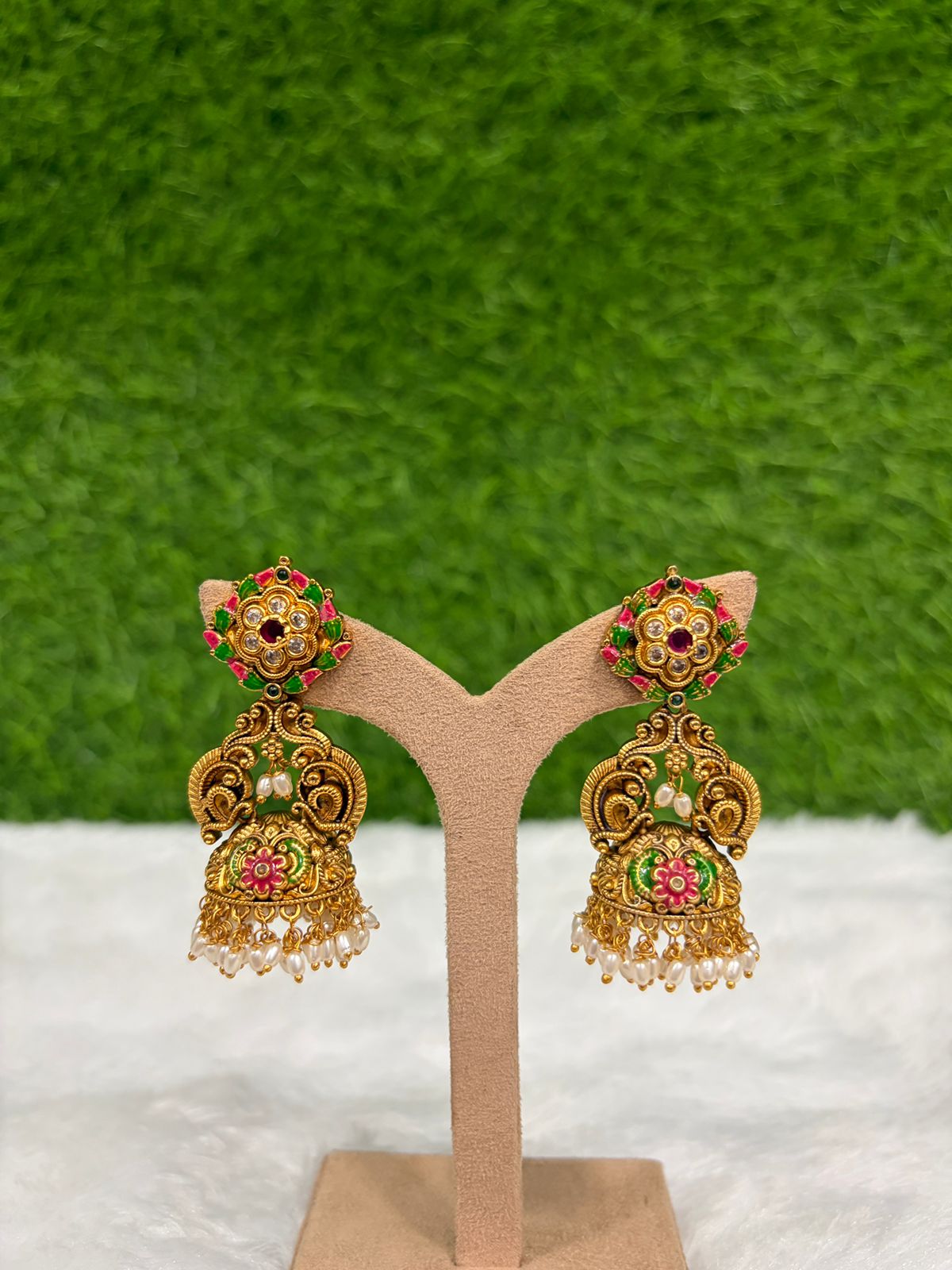 COLOURFUL JHUMHAS