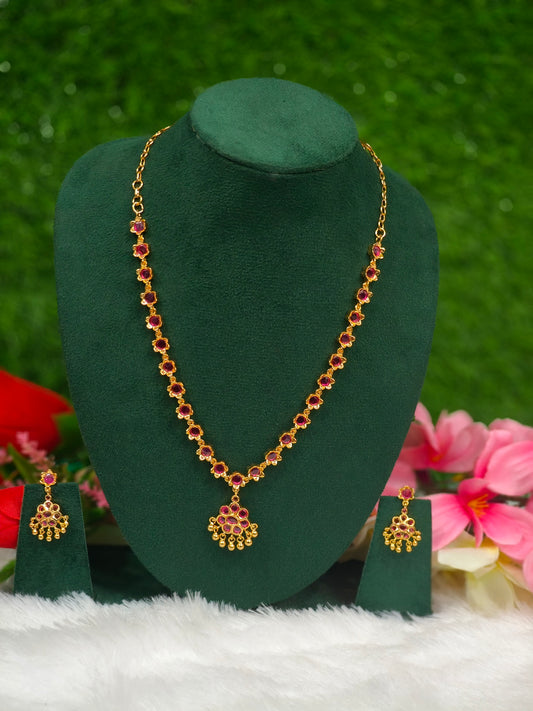 மைக்ரோ பிளேடட் ஸ்டோன் நெக்லஸ்