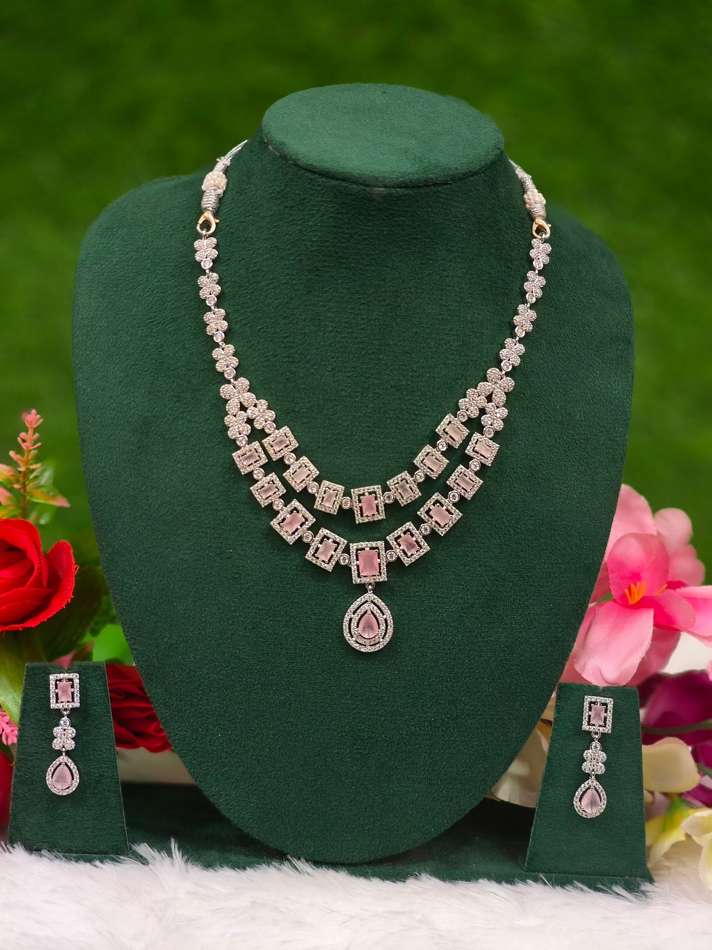 TWO LAYER NECKLACE
