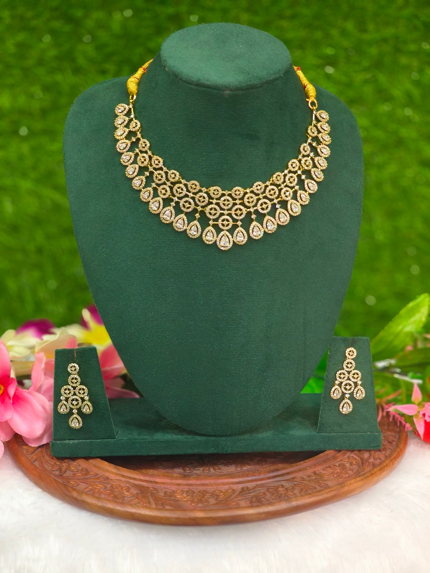 AD STONE RECEPTION NECK SET