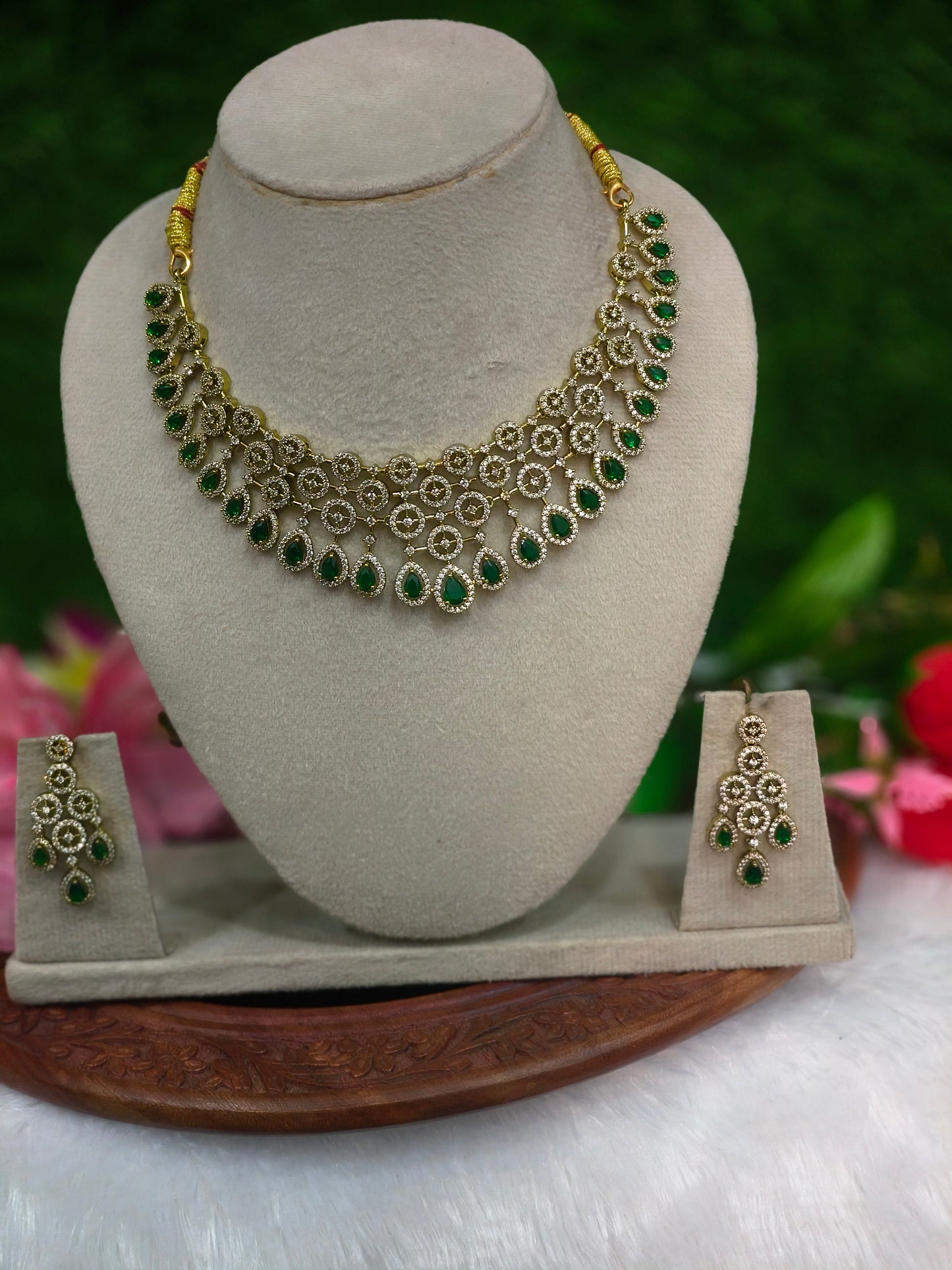 AD STONE RECEPTION NECK SET
