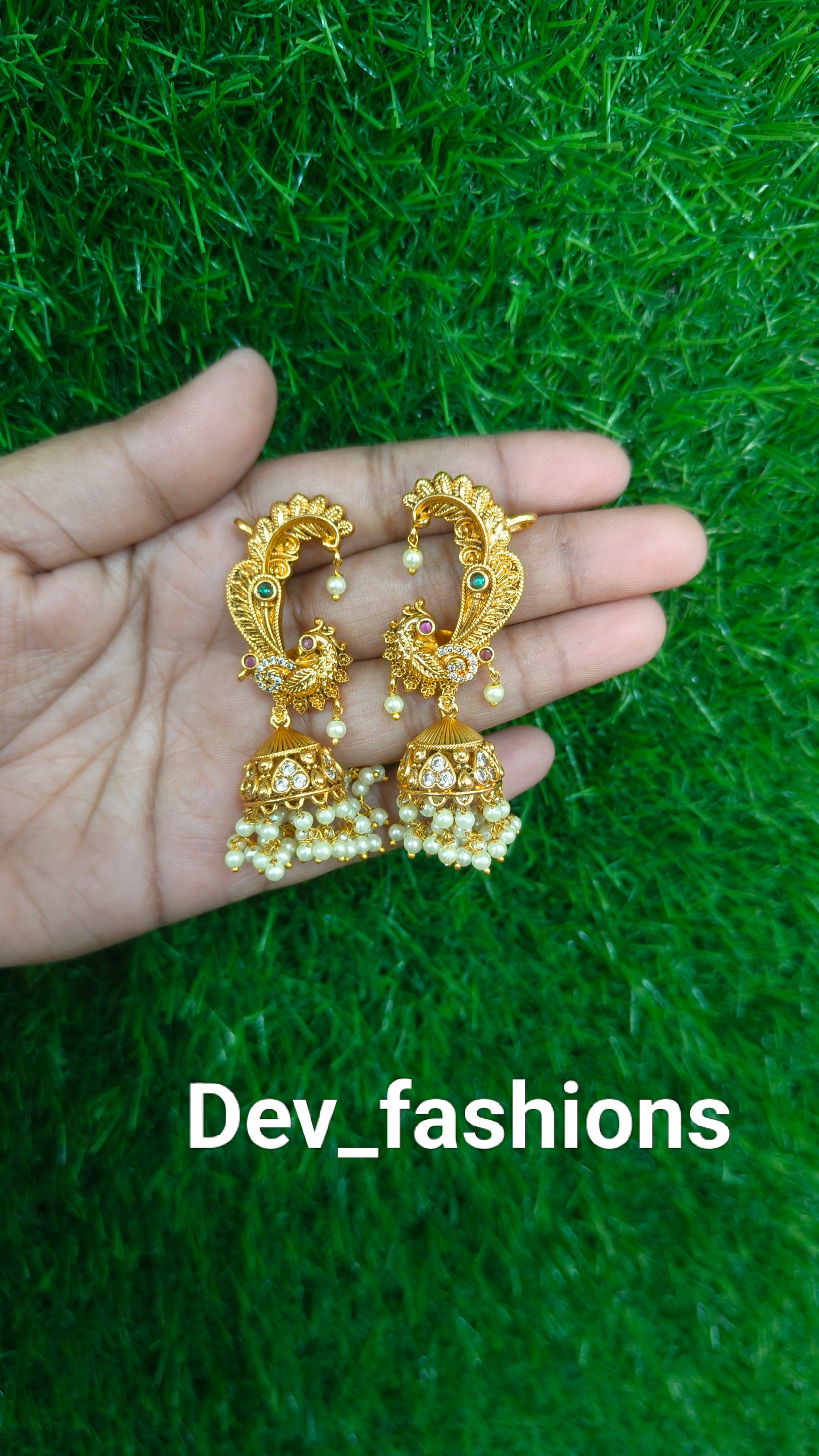 Trendy earcuff