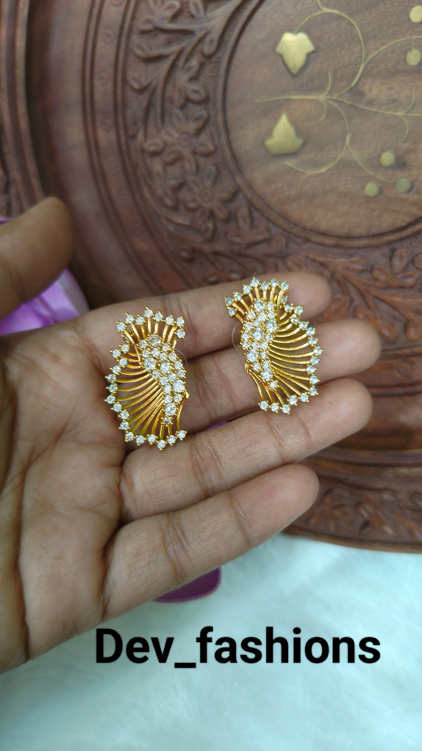 3 IN 1 DETACHABLE EARRINGS