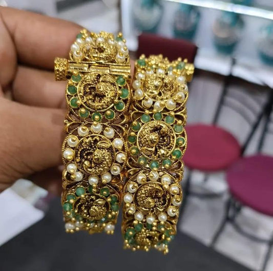 ANTIQUE KADA BANGLE