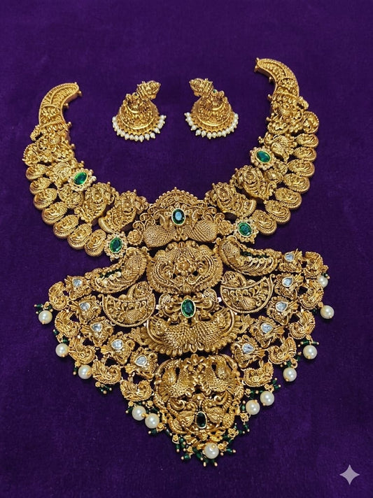 GOLD REPLICA NECKLACE