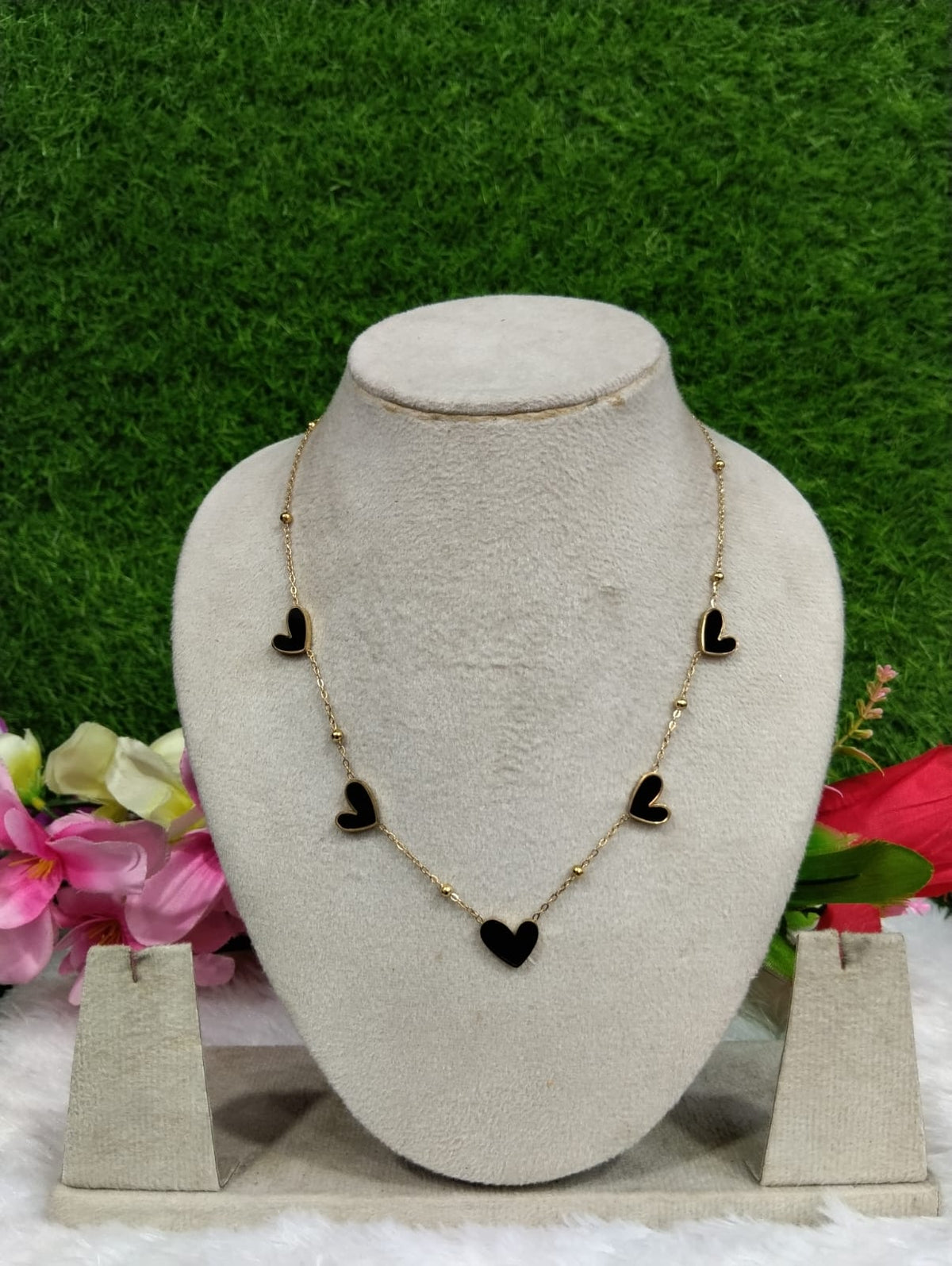 ANTI  TARNISH SHORT CHAINS