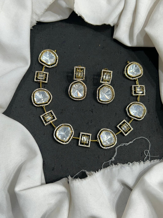 Kundan stone necklace