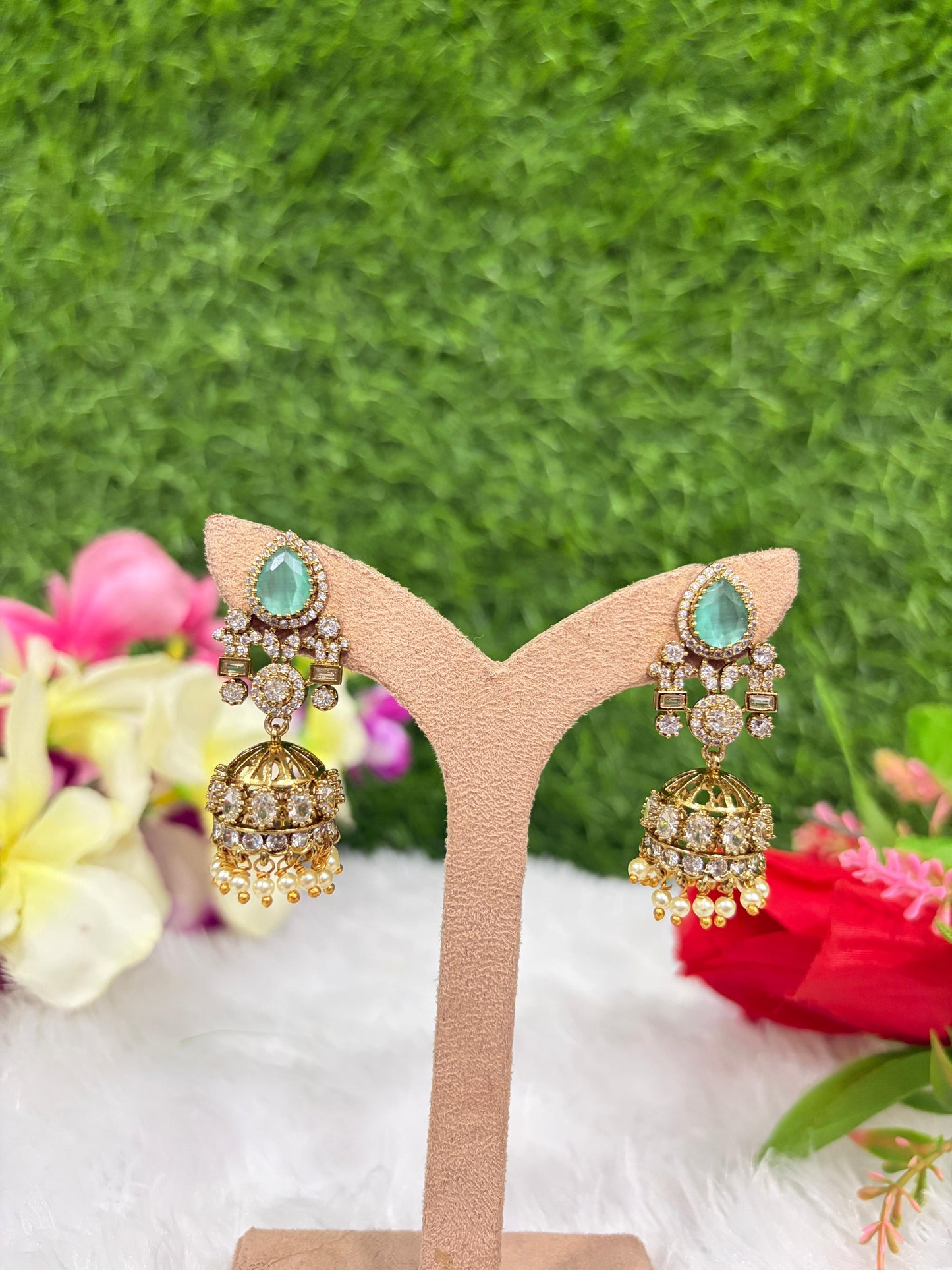 Stone stylish jumka
