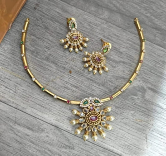 Unique necklace multi color
