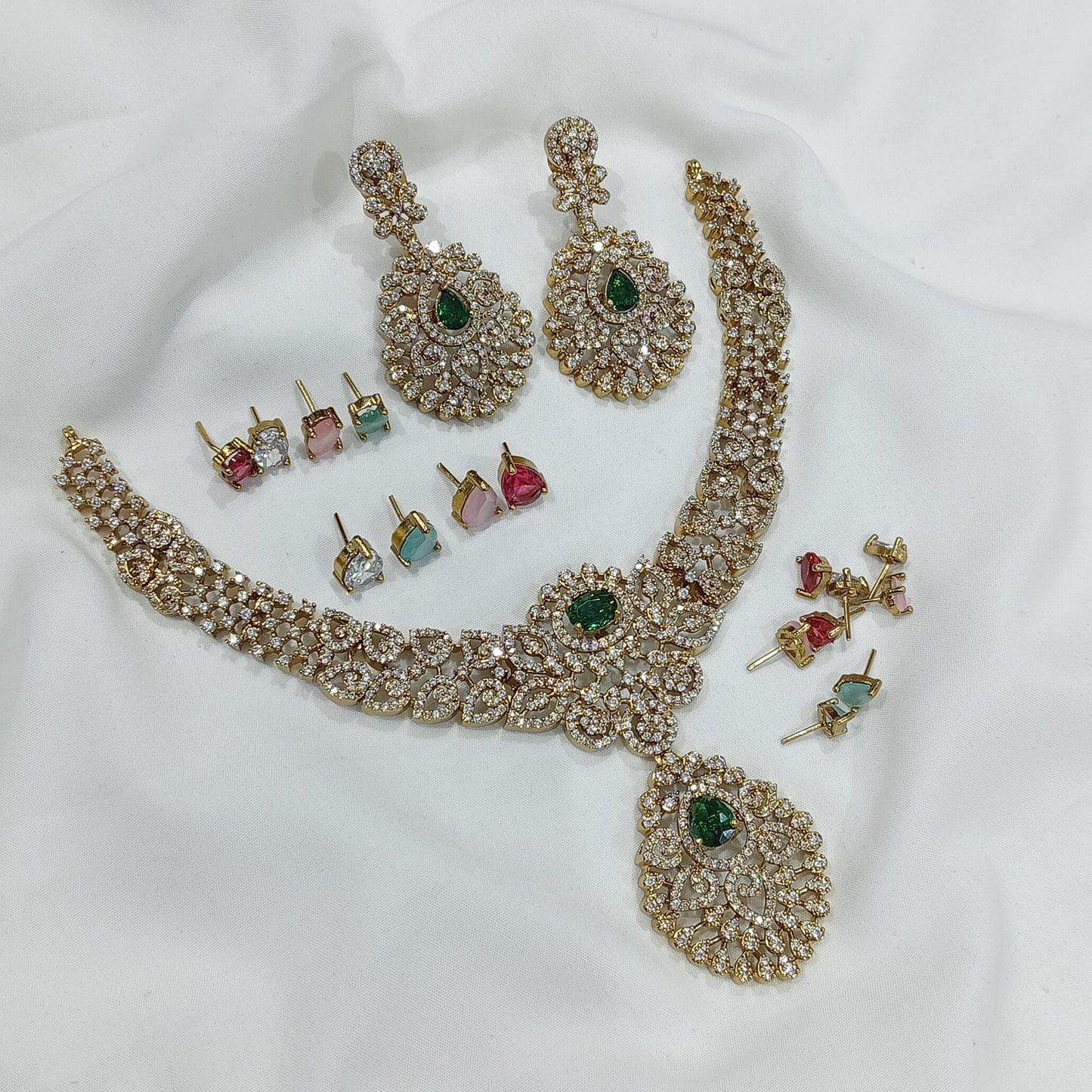 5 in 1 color changeable neckpiece