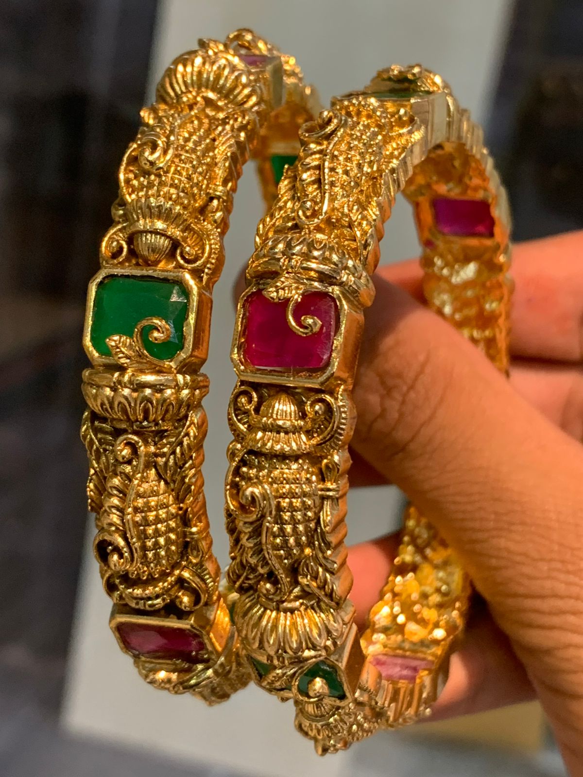 Premium unique bangle