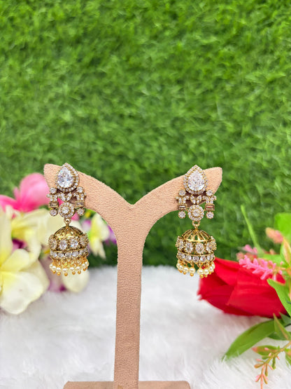 Stone stylish jumka