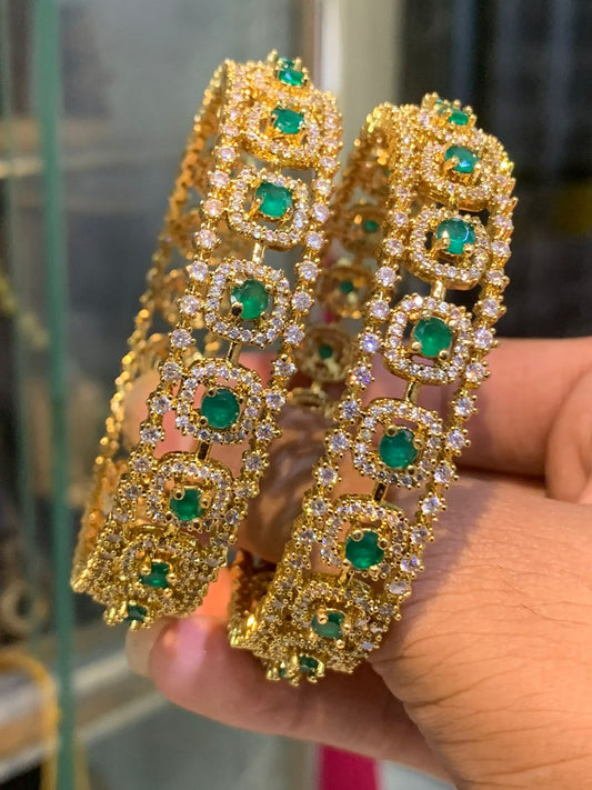 Ad bangle premium
